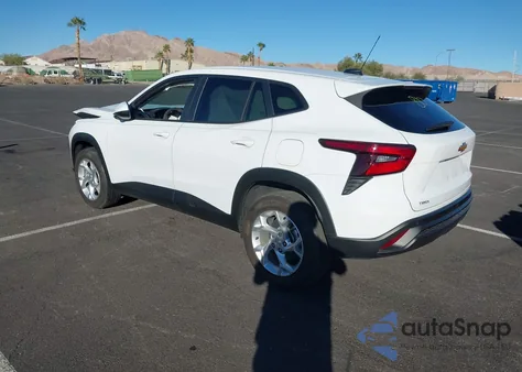 2024 Chevrolet Trax Fwd Sp z USA, uszkodzony, nr VIN KL77LFE25RC207141